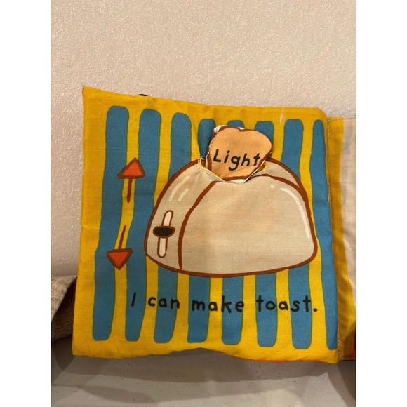 Melissa and Doug K's Kids Cloth Book LITTLE CHEF - Picture 5 of 11